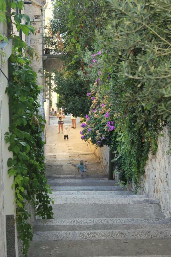 Hotel Ivkolina Hvar Town Esterno foto