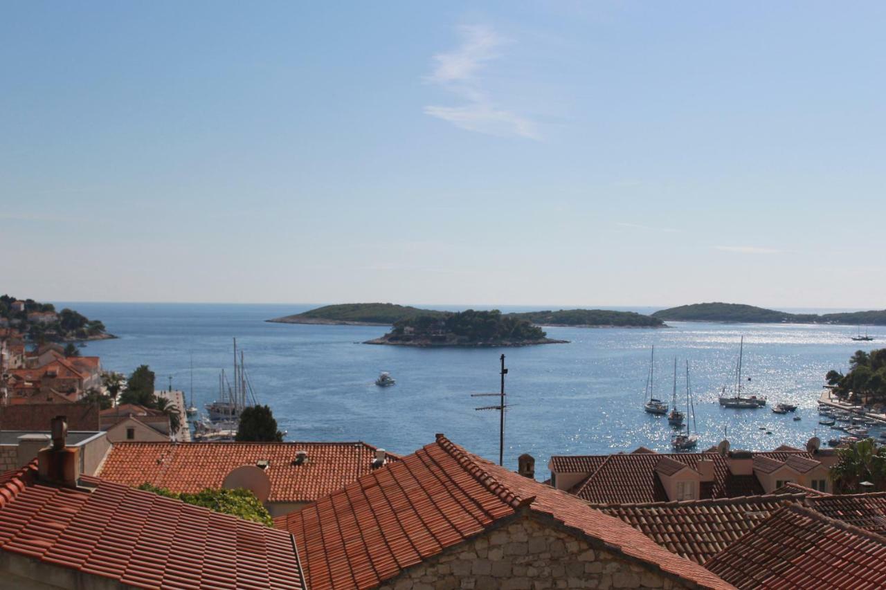 Hotel Ivkolina Hvar Town Esterno foto