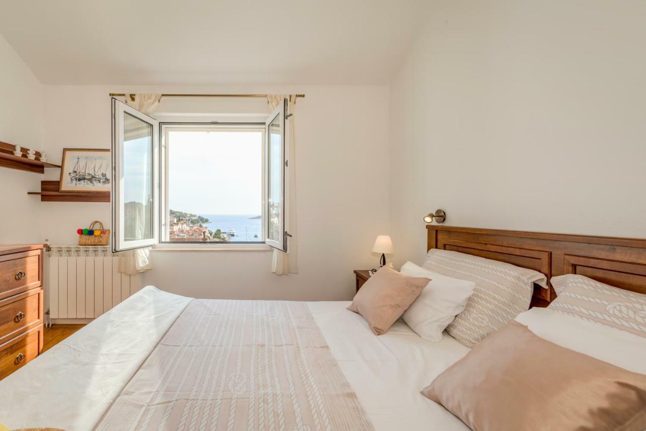 Hotel Ivkolina Hvar Town Esterno foto